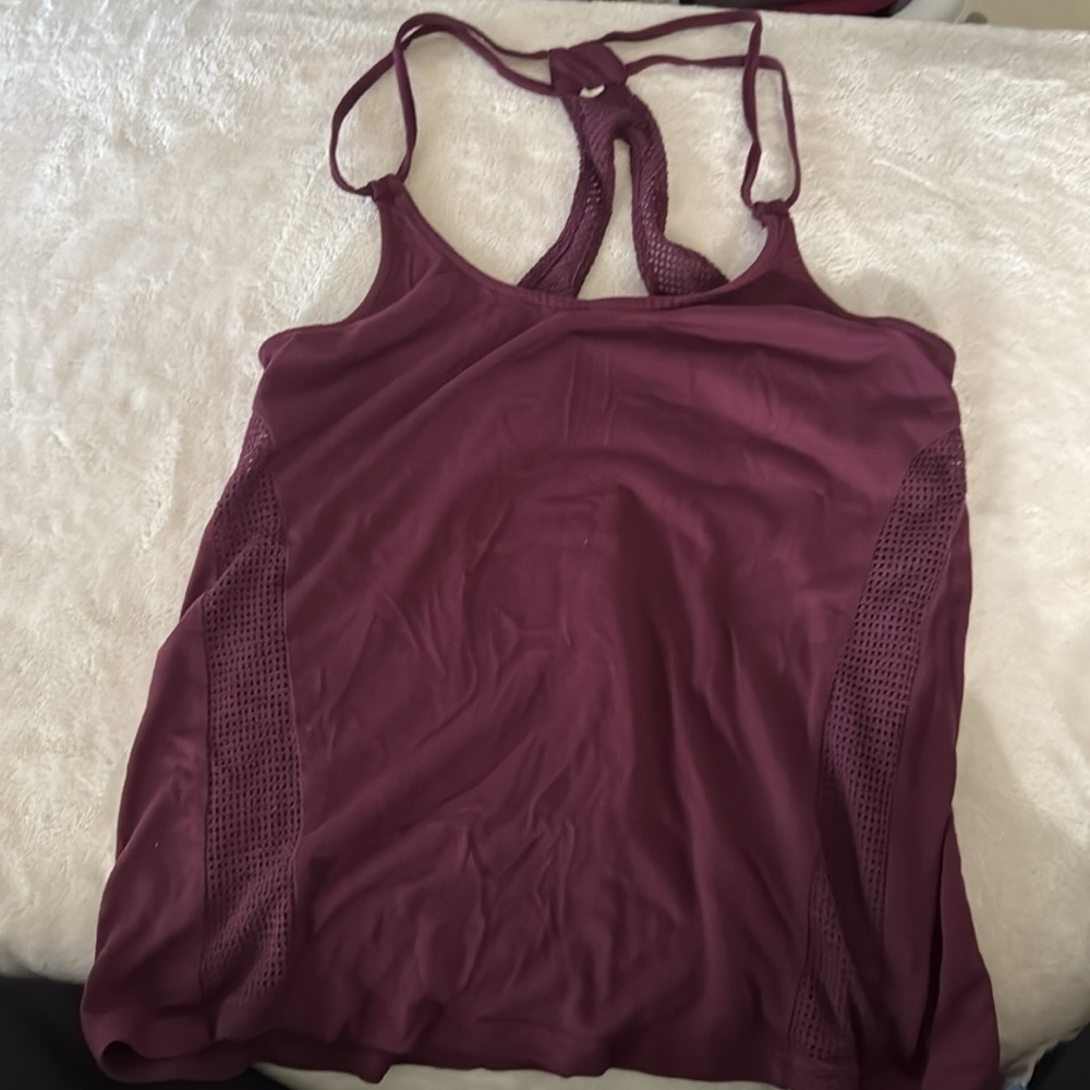 Alo tank, size medium